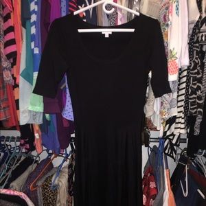 LulaRoe 🖤BLACK ~ NOIR 🖤 Nicole Dress